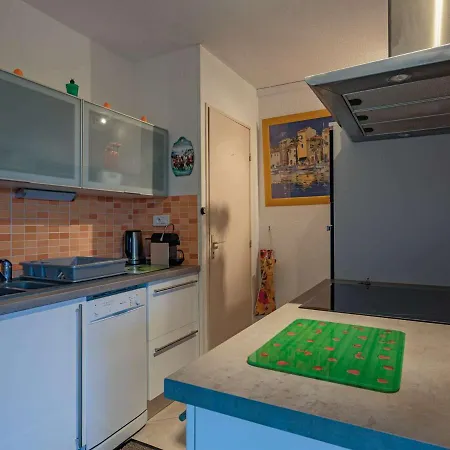 Appartement Biarritz, 3 Pieces, 4 Personnes - Fr-1-3-546 *